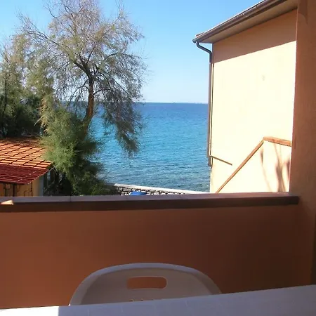 Onda Su Onda Appartamenti Seccheto Room photo